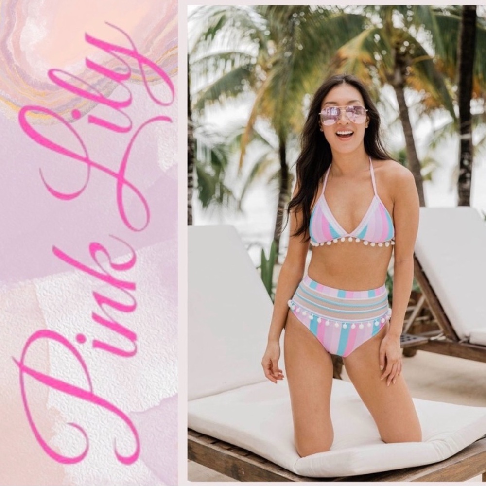 ✨ SAILING THROUGH PARADISE MULTI STRIPED BIKINI TOP FINAL SALE 👙 NEW, Never Worn
